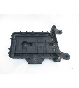 Jetta (2011-2015) Akü Alt Tablası 1K0915333B