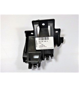 Jetta (2011-2015) Arka Tampon Braketi Sol 5C6807393A