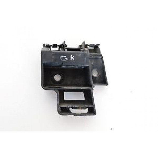 Golf 6 (2009-2013) Arka Tampon Braketi Sol 5K6807393A