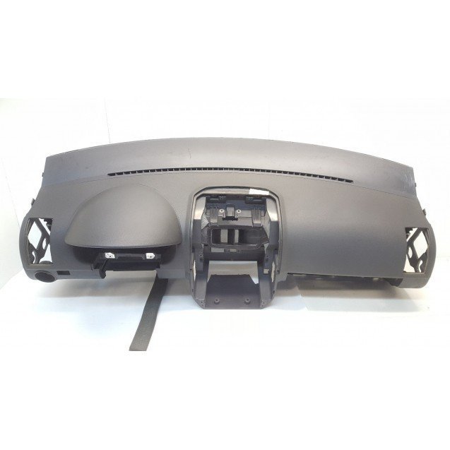 Polo (2006-2009) Ön Torpido Siyah 6Q1857001El